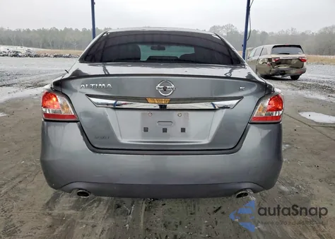 2015 Nissan Altima 2.5 from USA, damaged, VIN 1N4AL3AP7FC175397